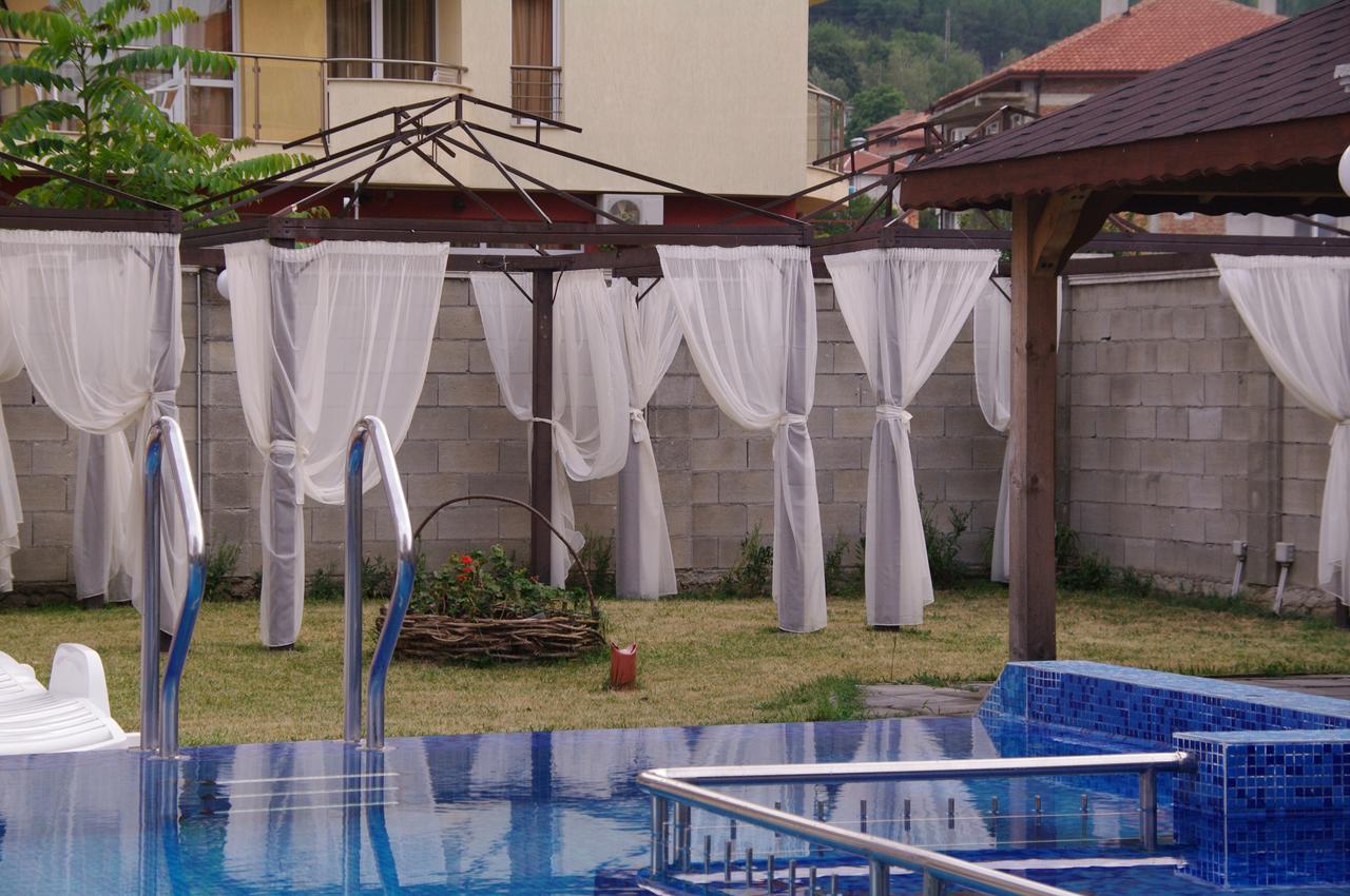 Hotel Aristokrat Obzor Exterior foto